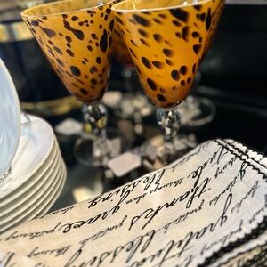 Leopard Print Amber Wine Glass Set
